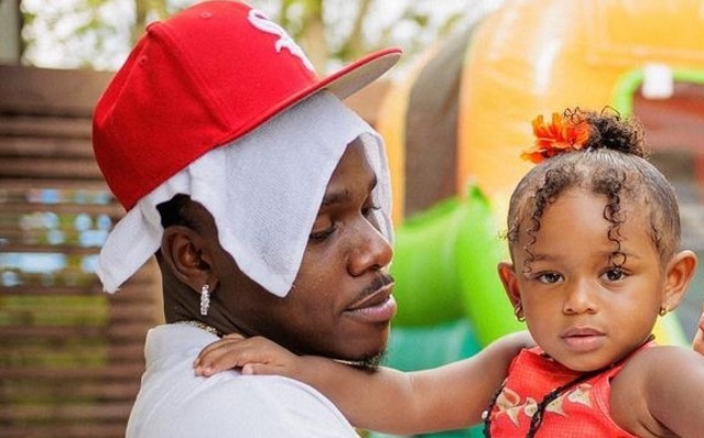 DABABY QUITS DRINKING AFTER THROWING UP IN FRONT OF DAUGHTER