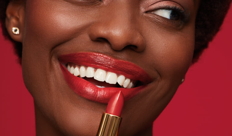 How to Choose the Perfect Shade of Red Lipstick This Holiday Season