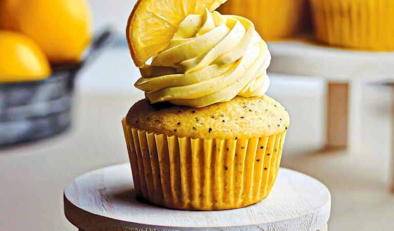 Vegan Recipes for Easy Treats Include Cupcakes, Cookies