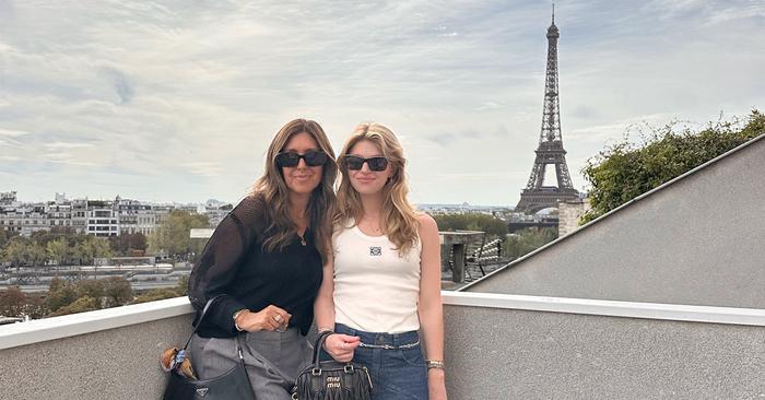5 Outfits a Mother and Daughter Wore on the Streets of Paris