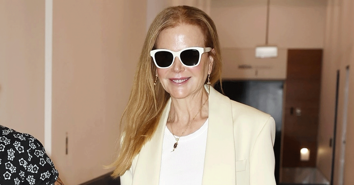 See Nicole Kidman’s Latest White T-Shirt Airport Outfit