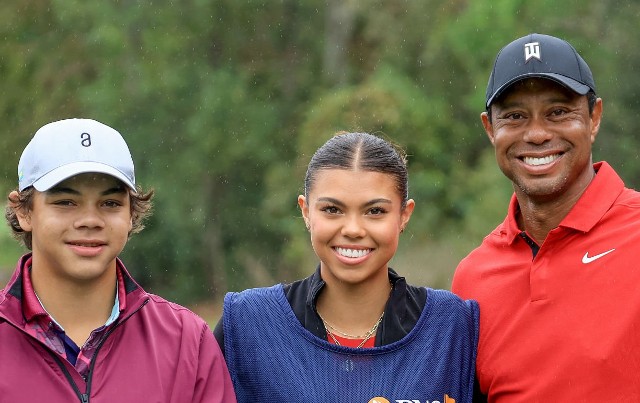 TIGER WOODS AND KIDS TURN PNC CHAMPIONSHIP INTO A FAMILY AFFAIR
