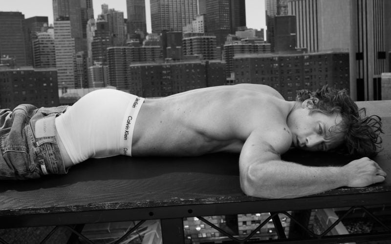 You Have To See These Photos of Jeremy Allen White in Calvin Klein