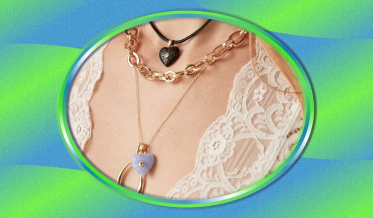Heart-Shaped Jewelry Under $1K | Rings, Earrings, etc.