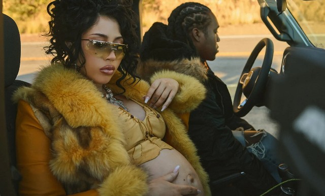 KALI UCHIS AND DON TOLIVER ARE EXPECTING THEIR FRIST CHILD TOGETHER
