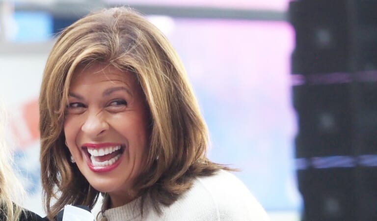 Hoda Kotb’s Contact Lens Falls Out During Episode of ‘Today’