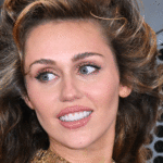 Miley Cyrus's Naked Dress Just Shut Down the Grammys Carpet