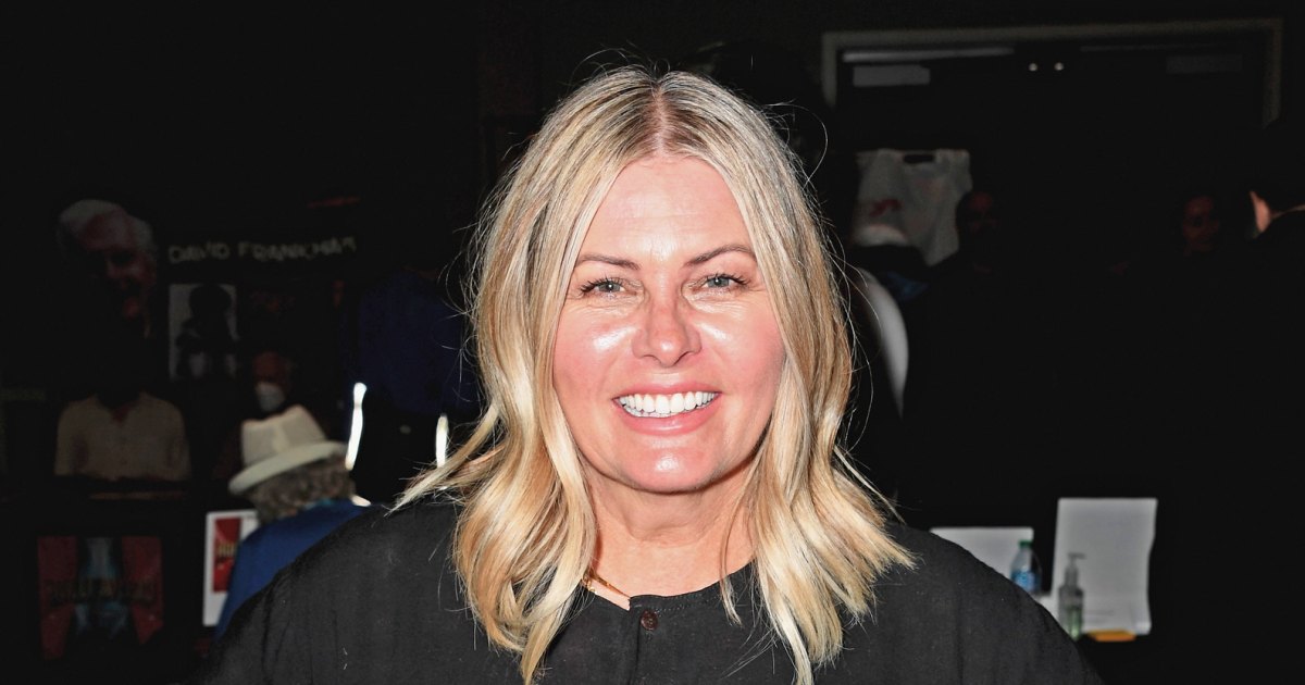 Baywatch's Nicole Eggert Shaves Head After Breast Cancer Diagnosis